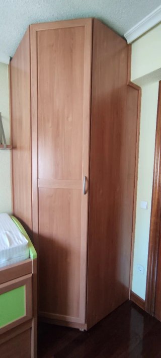 Habitación juvenil con 2 camas