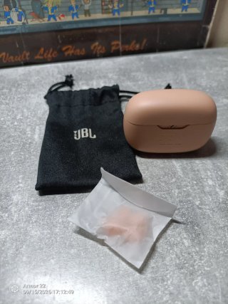 Auriculares Inalámbricos JBL Beige