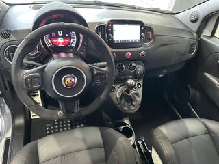 Abarth 695 2022