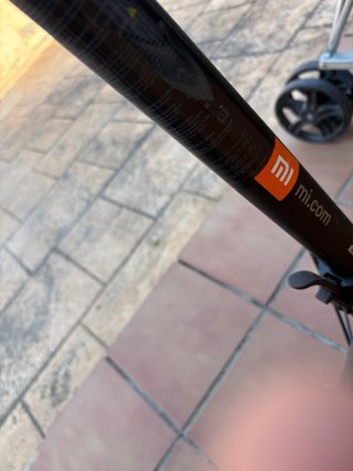 Patinete Eléctrico Xiaomi Mi Electric Scooter 1S