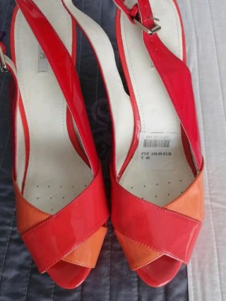 SANDALIAS TACÓN GEOX CHAROL TRICOLOR T40