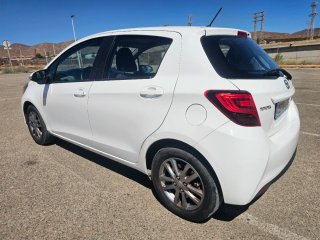 Toyota Yaris 2015