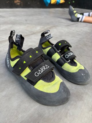 Pies de Gato Garra