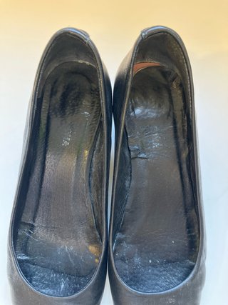 Zapatos de salón negros piel