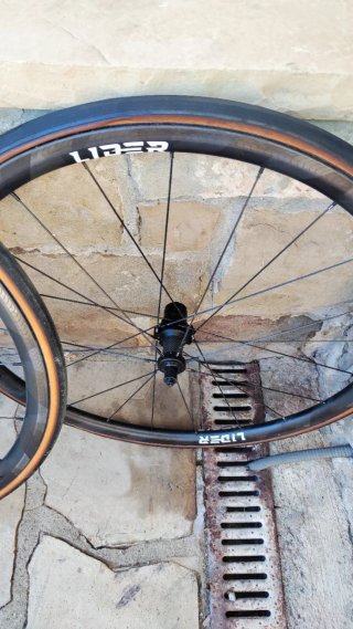 Ruedas carbono carretera LIDER S33 PRO