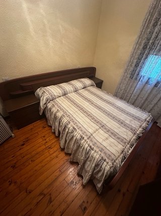 Dormitorio cama+cabecero+cajoneras+armario