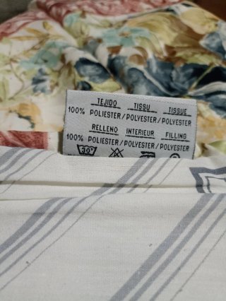 Completa copripiumino e tende marca Reig Martin