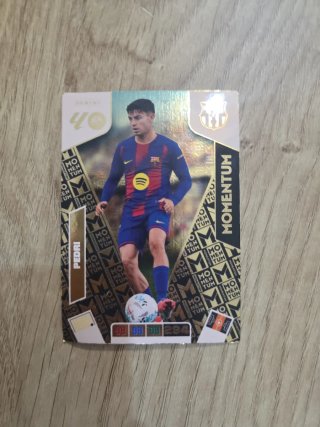 Pedri Momentum 25-26 Tarjeta Fútbol
