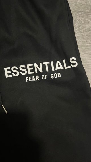 Pantalones Essentials