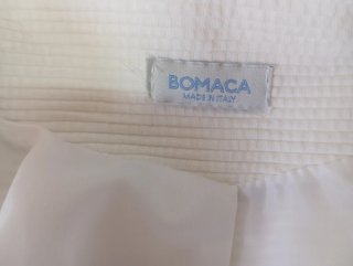 Chaqueta corta elegante blanca
