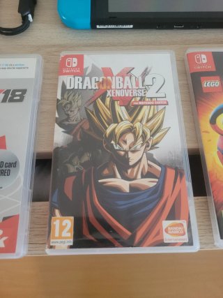 Nintendo Switch como NUEVA + Juegos y Accesorios