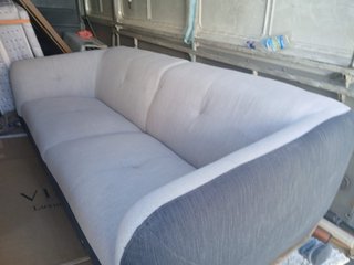 Sofá de 3 plazas tela beige y gris