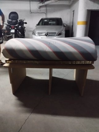 Cama abatible con colchón para furgoneta