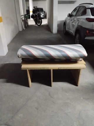 Cama abatible con colchón para furgoneta