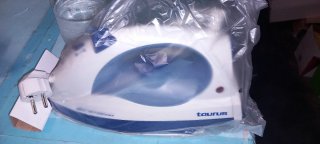 Plancha de ropa Taurus Adria 1400 Inox