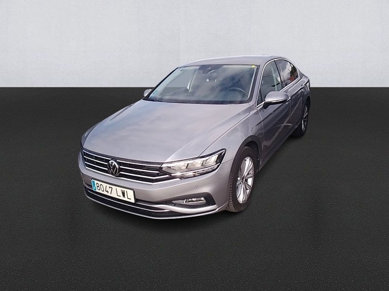 Volkswagen Passat Variant Executive 2.0 TDI D 2022, foto 2