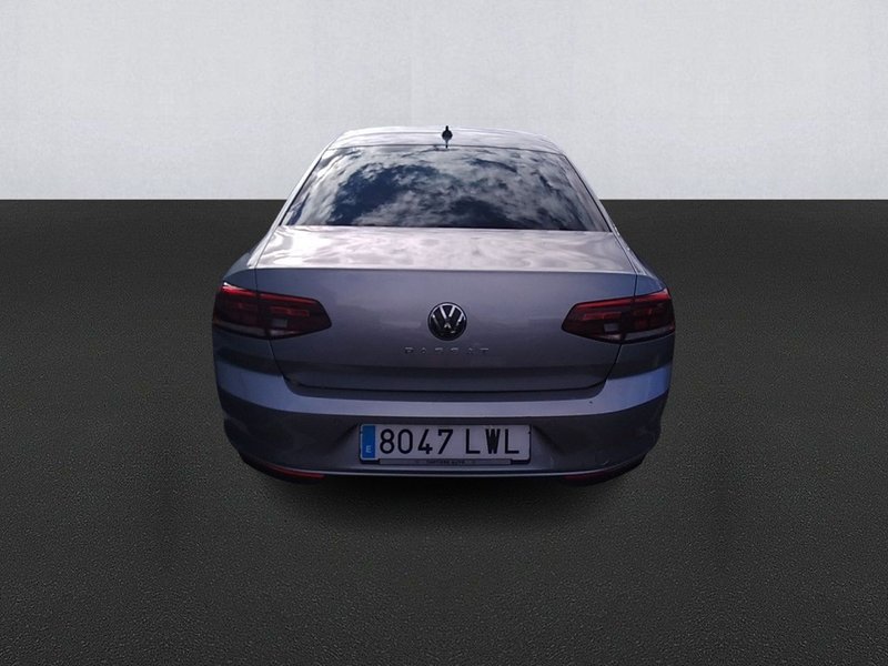 Volkswagen Passat Variant Executive 2.0 TDI D 2022, foto 6