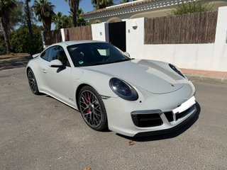 Porsche 911 2018