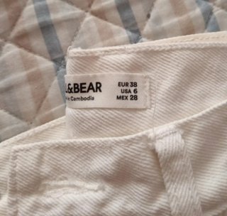 Pantalón vaquero blanco