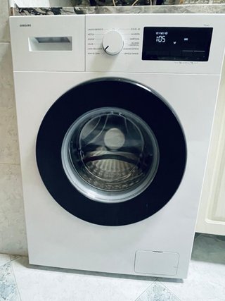 Lavadora Samsung Blanca. 8 kg de carga