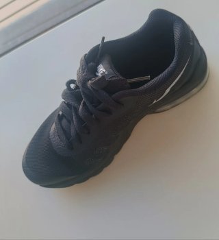 Sneakers Nike Air Max Invigor Bambini Nero