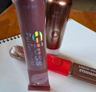 Deliplus Gloss + Bronzer + Eyeshadow