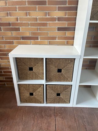 Estantería blanca, cómoda 3 cajones y 2 Librerías