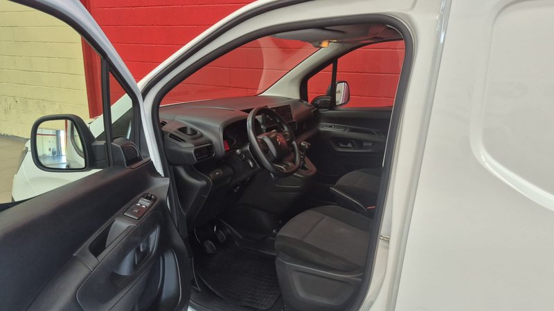 Citroën Berlingo 2022, foto 9