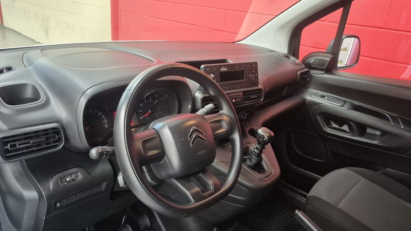 Citroën Berlingo 2022, foto 12