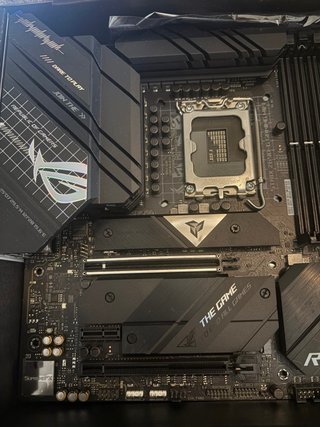 Scheda madre Asus ROG Strix Z690-G Gaming Wifi