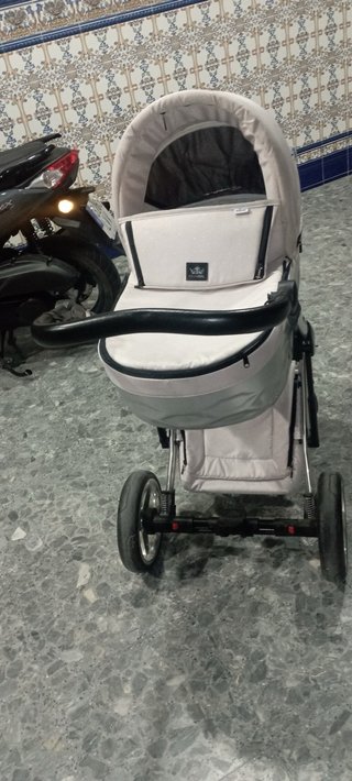 Carro de bebé capazo