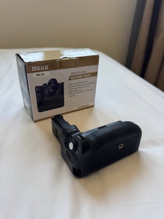 Empuñadura Meike MK-A9 para Sony A7III