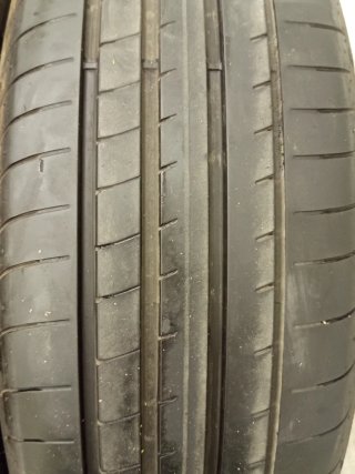 Goodyear 235 55 R18 100V Seminuevas 70%