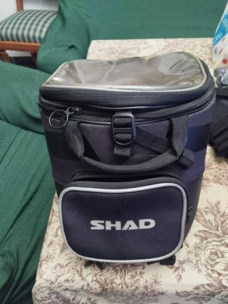 Bolsa sobre depósito SHAD para moto
