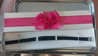 Pulsera trenzada de cuero, con placa para grabar