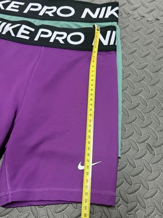 Mallas Nike Pro Verdes y Moradas