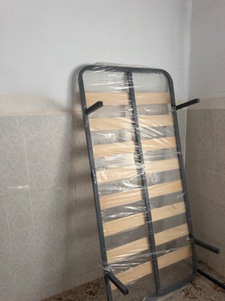 Somier 90cm con patas nuevo