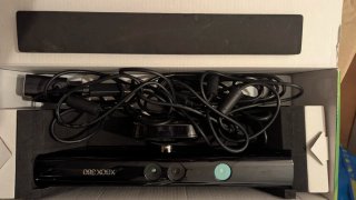 Kinect Xbox 360 + Kinect Adventures