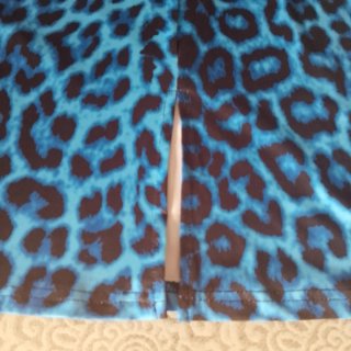Falda animal print azul Talla L Da mucho más