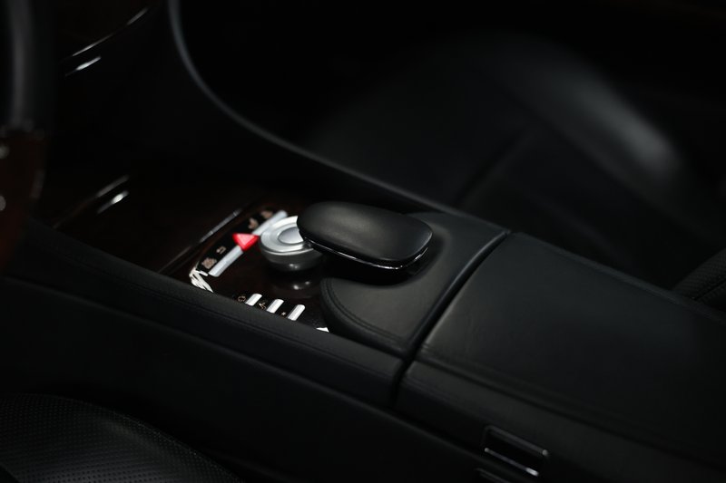 Mercedes-Benz CL 2009, foto 16