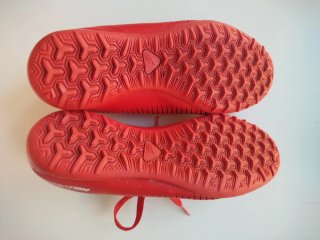 Botas Fútbol Niño Rojas Multitaco