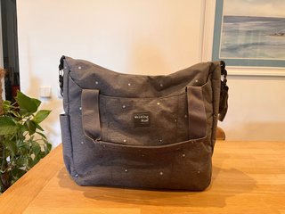 Bolsa Walking Mum gris estrellas