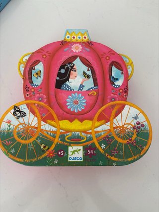 Lote  3 puzzles Djeco y juego jumpy