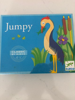 Lote  3 puzzles Djeco y juego jumpy