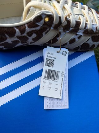 Adidas Tokio Estampado Jirafa