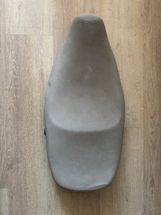 Asiento Vespa LX125 Beige
