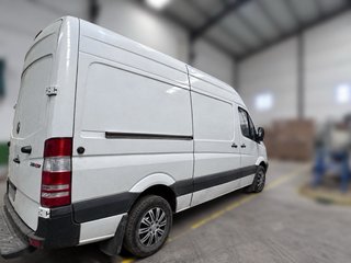 Mercedes-Benz Sprinter 2011
