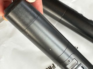 Micrófono para devolución (no comprar)