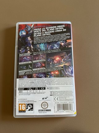 Astral Chain Nintendo Switch + Póster reserva