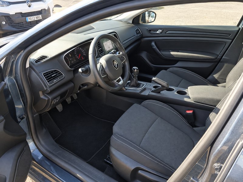 Renault Mégane Life Blue dCi -SS 2021, foto 7